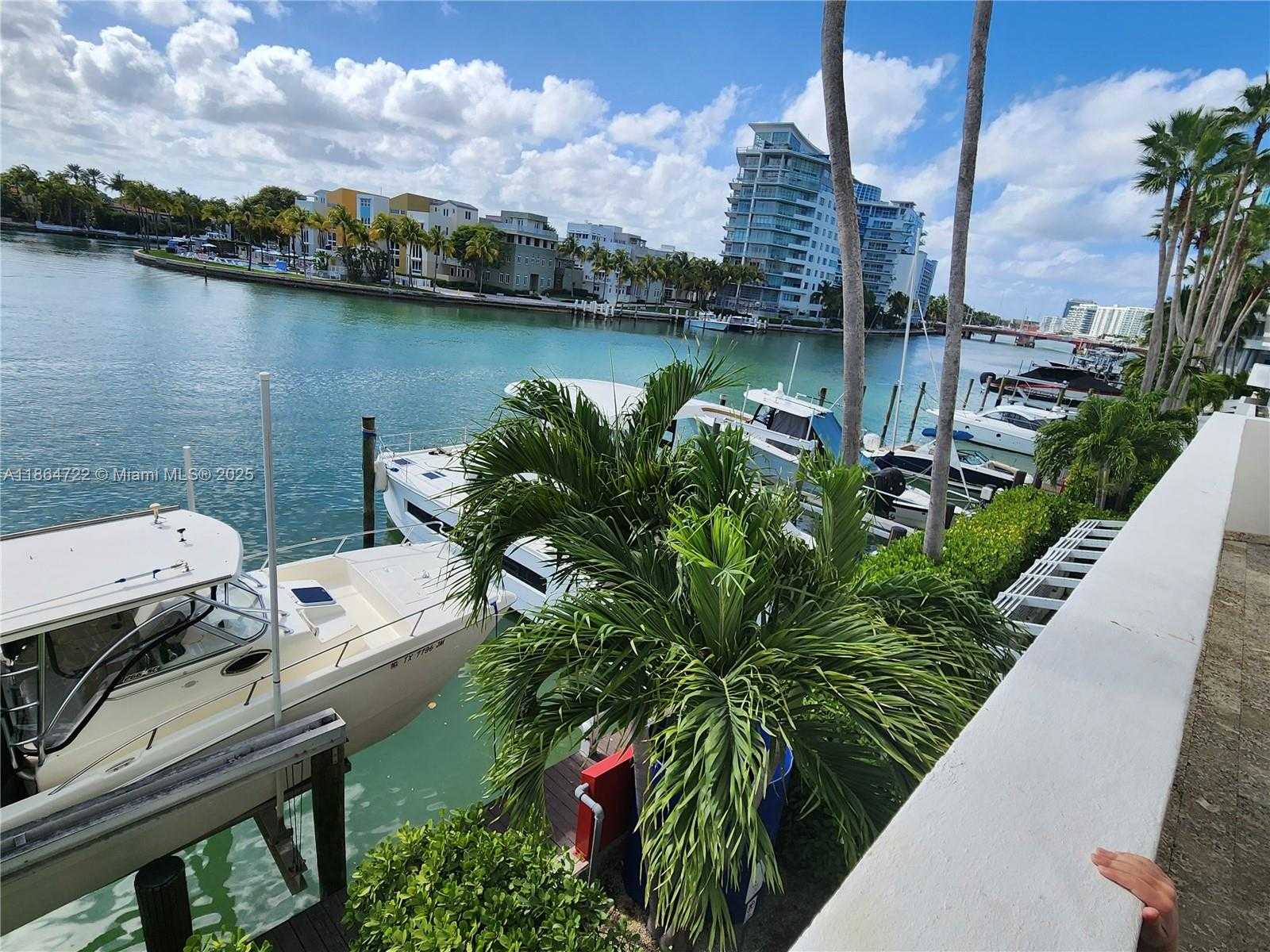 Small Image of 5900 COLLINS AVE #906, Miami Beach Number 37
