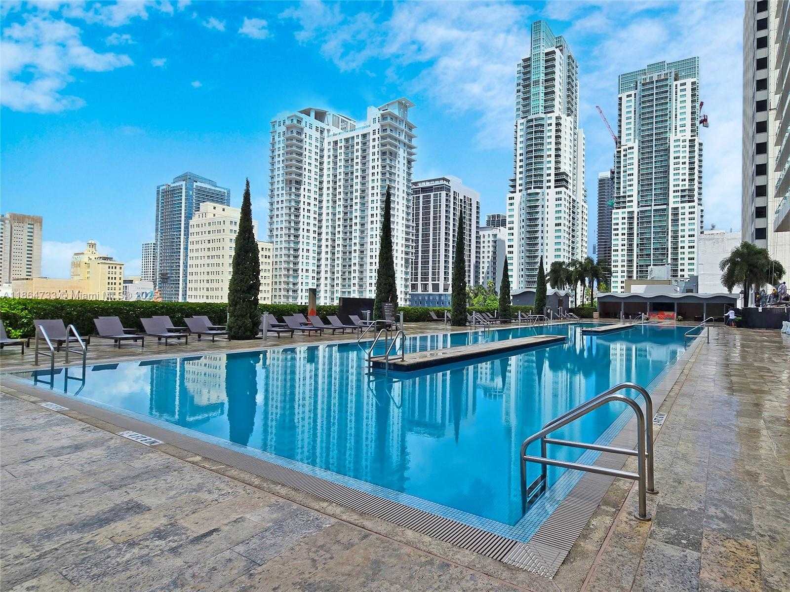 Small Image of 50 BISCAYNE BLVD #4008, Miami Number 3
