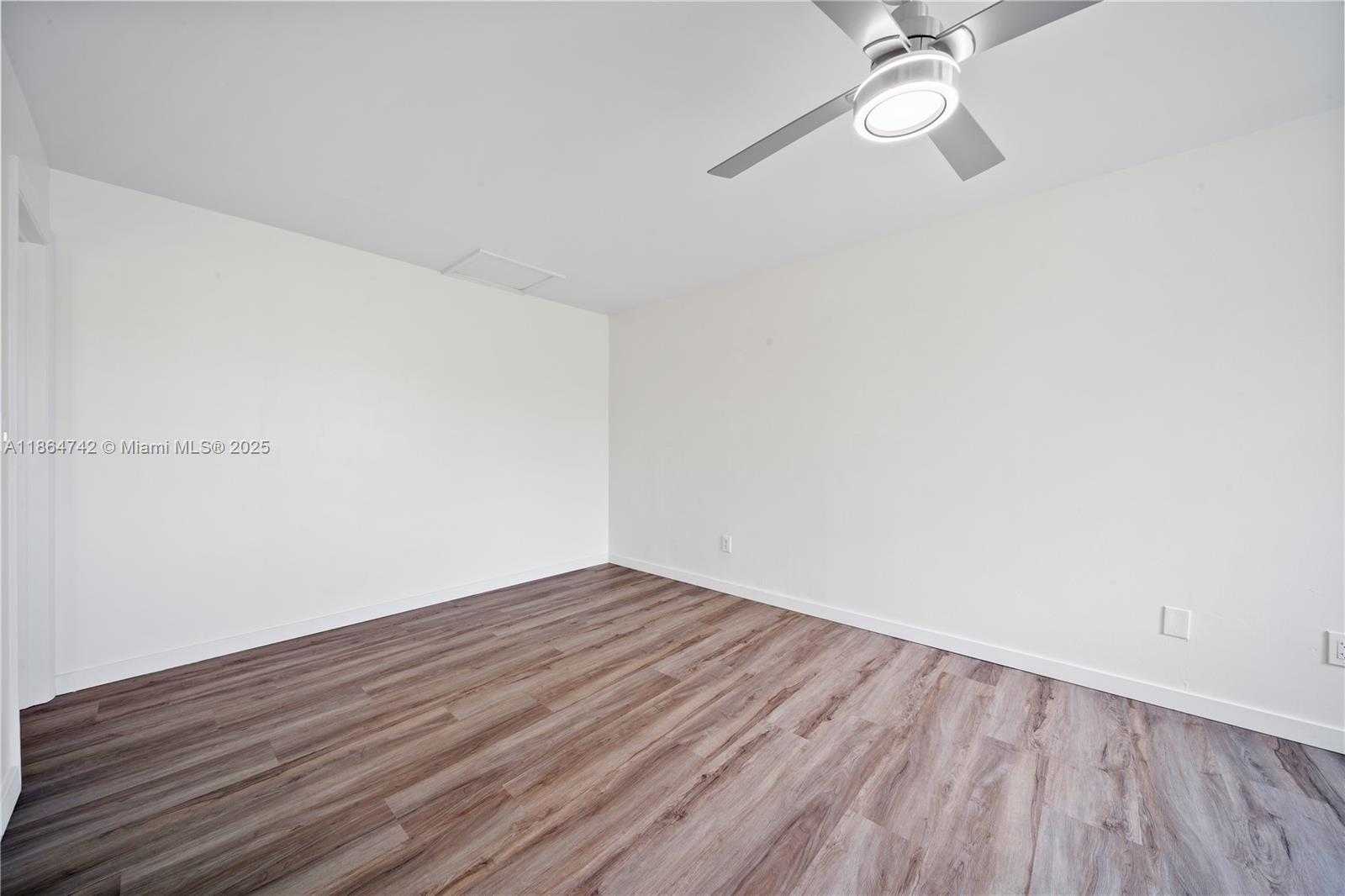 Small Image of 485 NORTH WEST 210TH ST #206, Miami Gardens Number 18