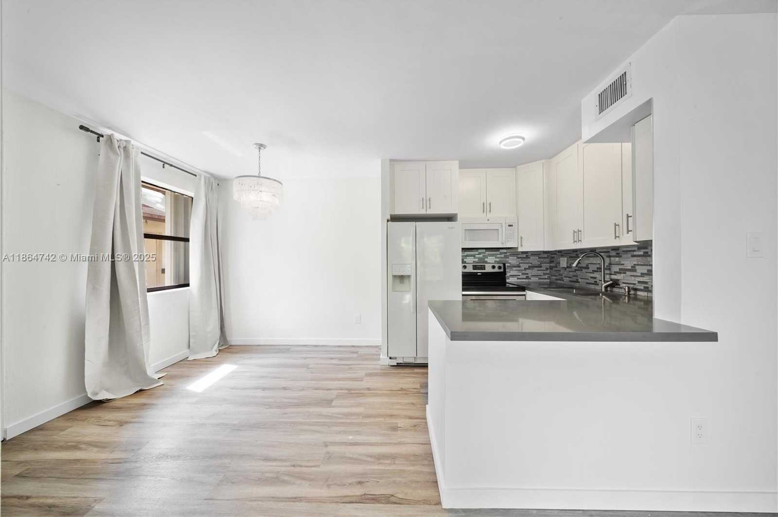 Small Image of 485 NORTH WEST 210TH ST #206, Miami Gardens Number 9