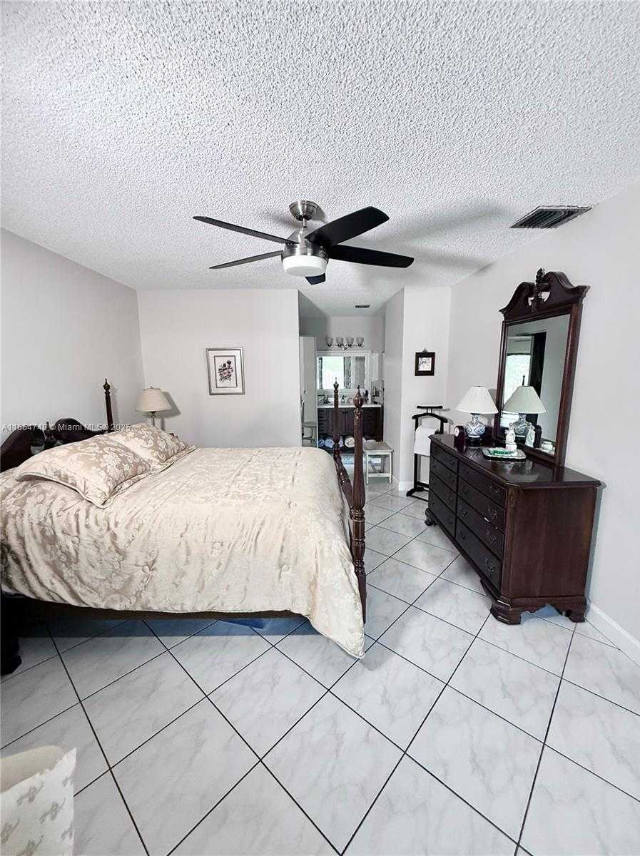 Small Image of 11028 SOUTH WEST 132ND PL #24-4, Miami Number 18