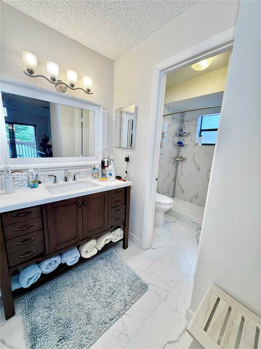 Small Image of 11028 SOUTH WEST 132ND PL #24-4, Miami Number 20
