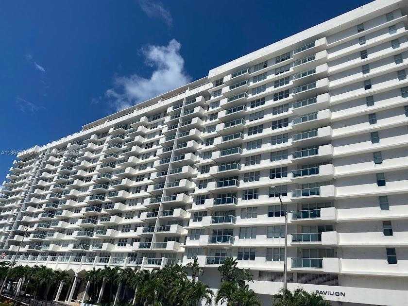 Small Image of 5601 COLLINS AVE #1524, Miami Beach Number 4