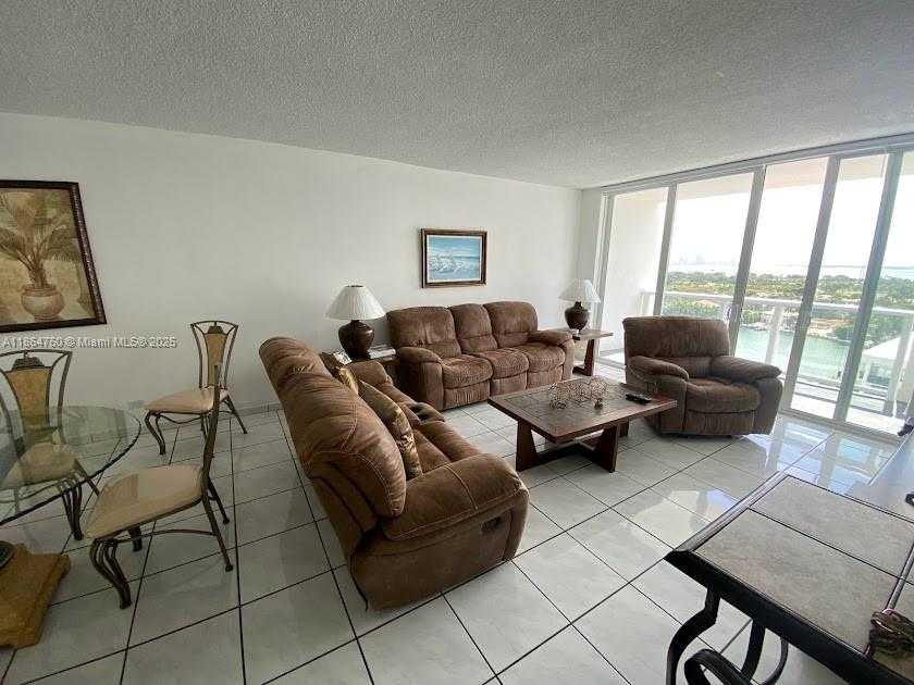 Small Image of 5601 COLLINS AVE #1524, Miami Beach Number 9
