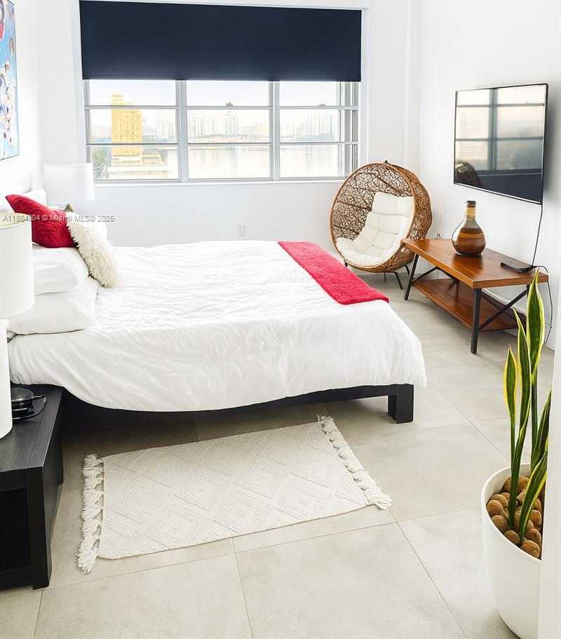 Small Image of 1865 79TH ST CSWY #10H, North Bay Village Number 11