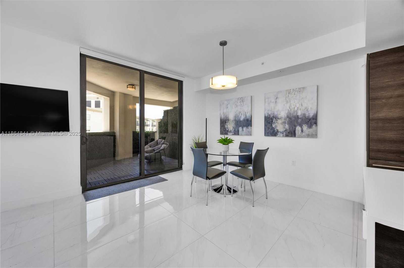 Small Image of 301 ALTARA AVE #511, Coral Gables Number 16