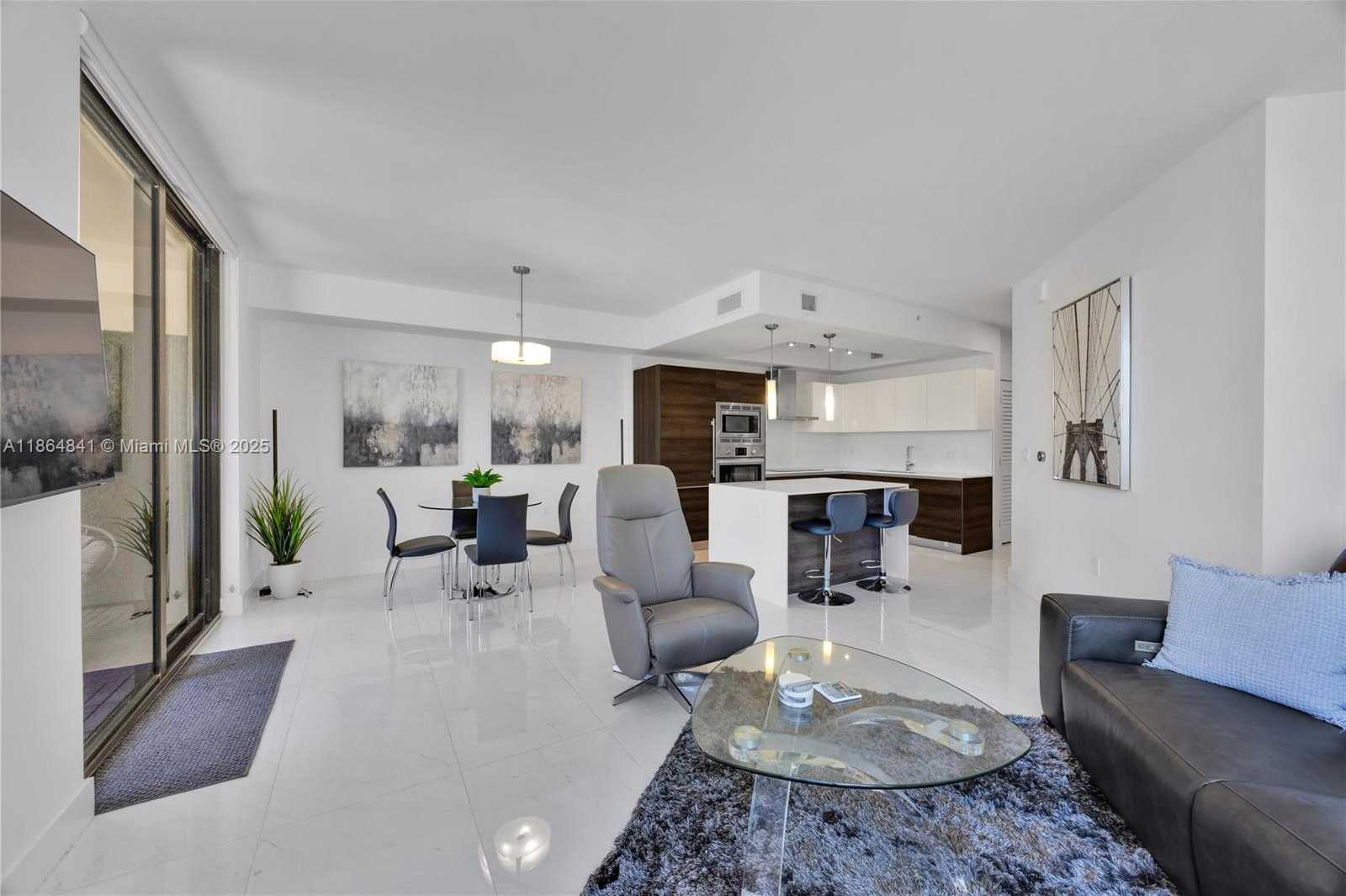 Small Image of 301 ALTARA AVE #511, Coral Gables Number 17