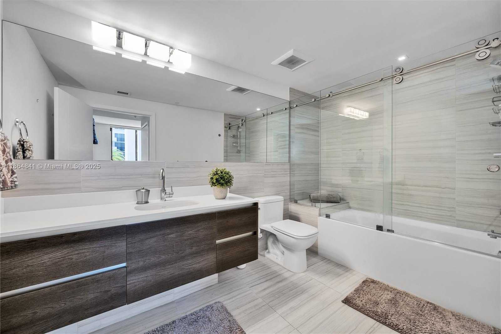 Small Image of 301 ALTARA AVE #511, Coral Gables Number 20