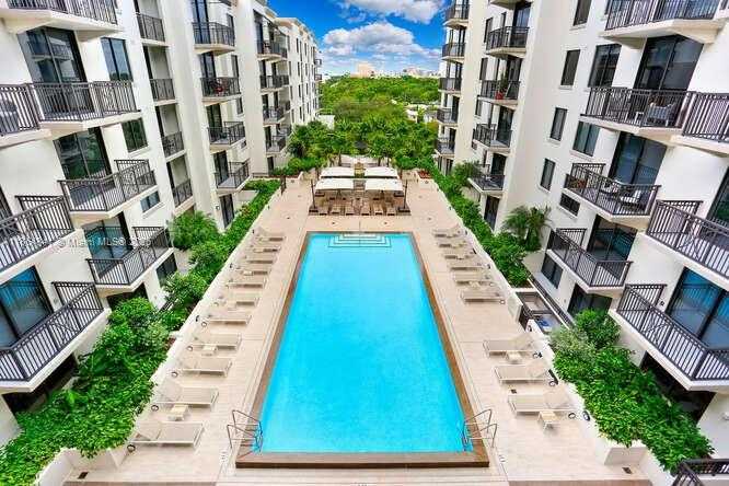 Small Image of 301 ALTARA AVE #511, Coral Gables Number 31