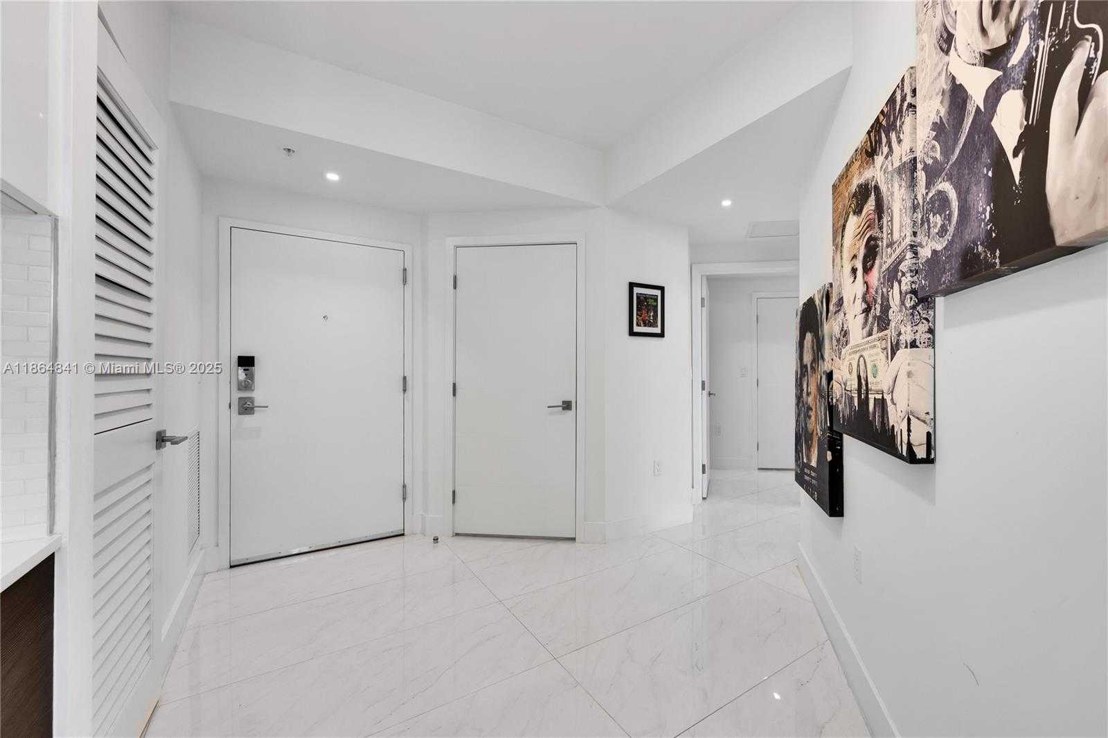 Small Image of 301 ALTARA AVE #511, Coral Gables Number 5