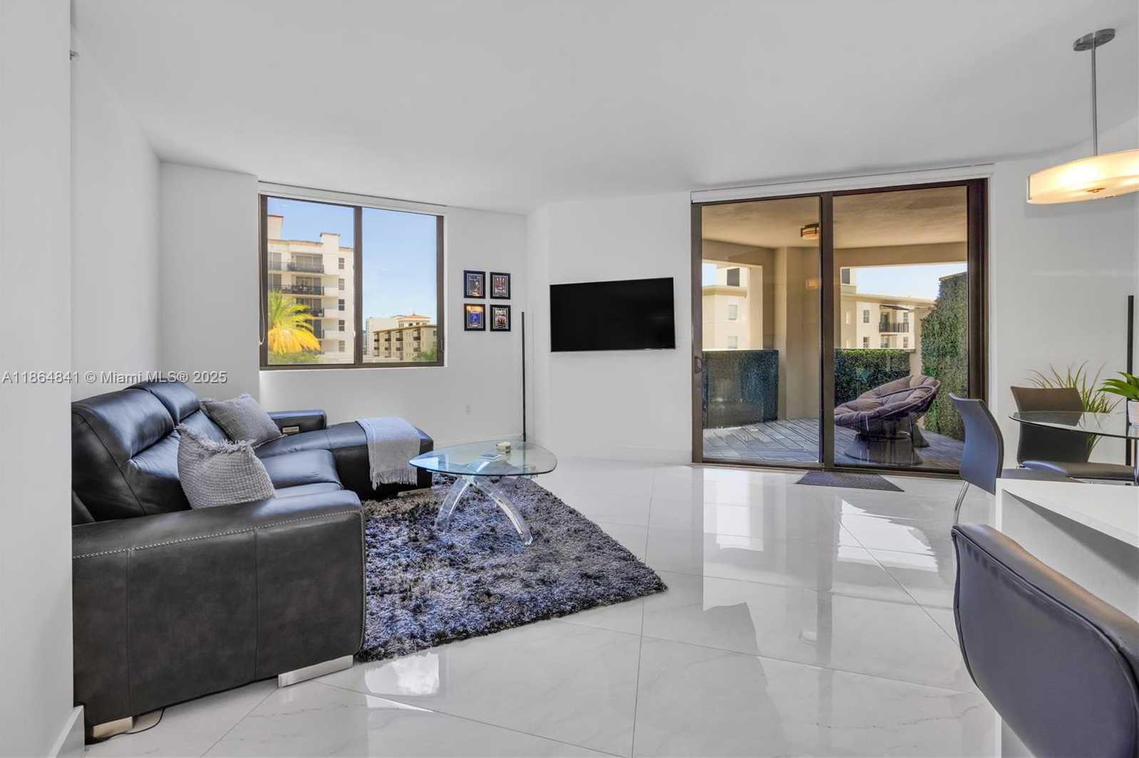 Small Image of 301 ALTARA AVE #511, Coral Gables Number 8