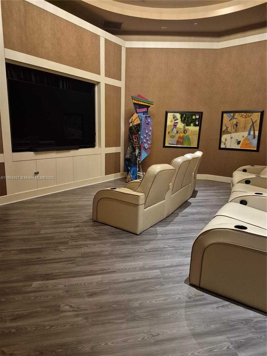 Small Image of 3101 SOUTH OCEAN DR #2707, Hollywood Number 33