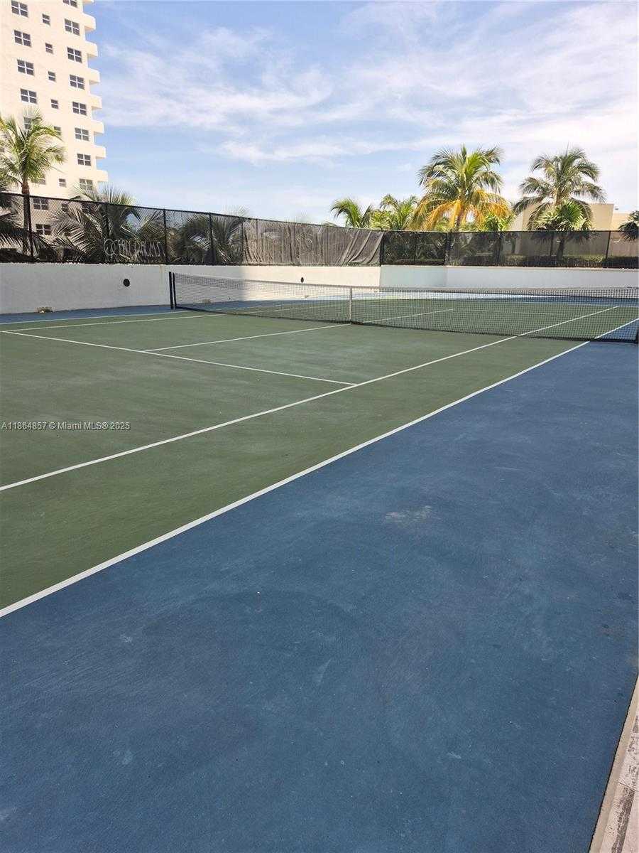 Small Image of 3101 SOUTH OCEAN DR #2707, Hollywood Number 36