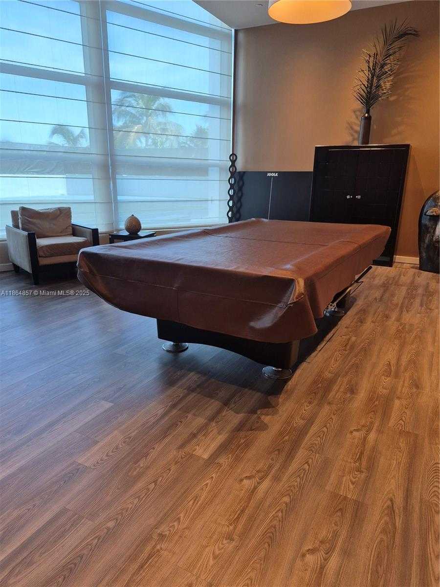Small Image of 3101 SOUTH OCEAN DR #2707, Hollywood Number 37