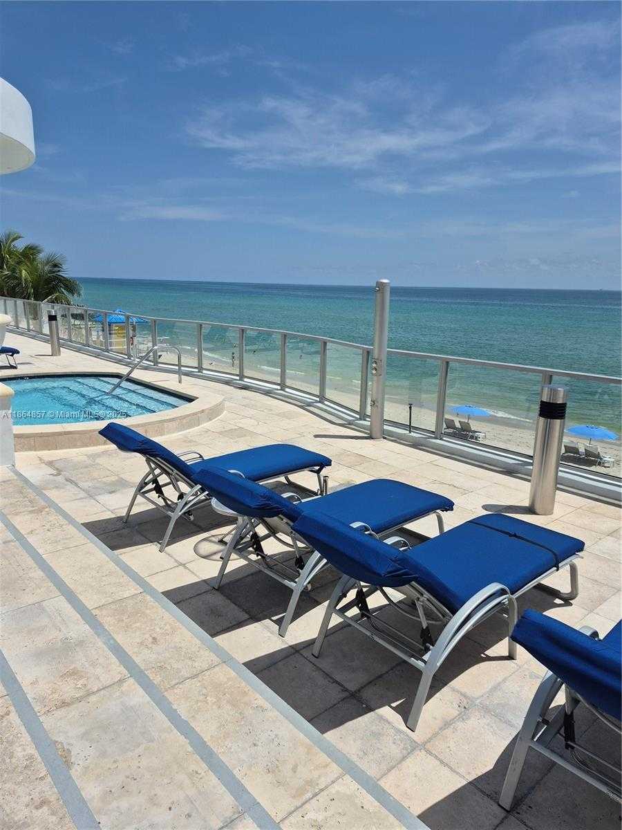 Small Image of 3101 SOUTH OCEAN DR #2707, Hollywood Number 41