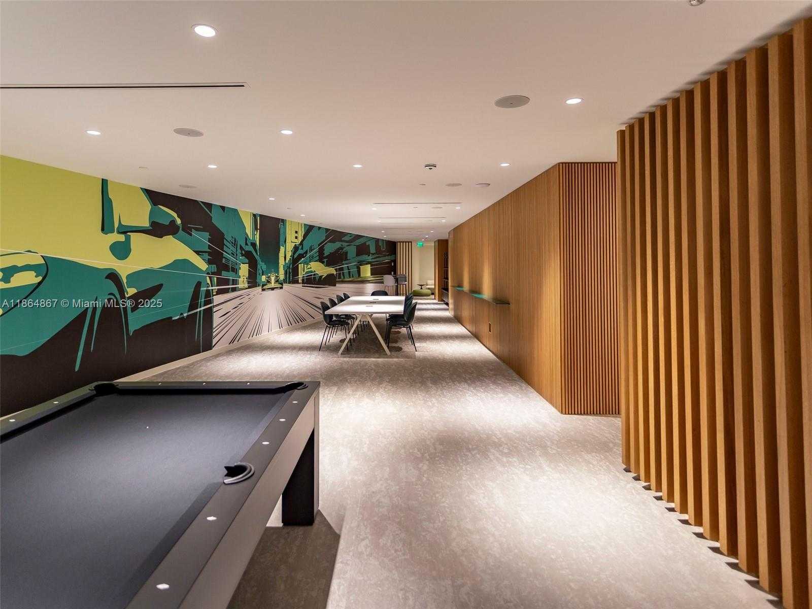 Small Image of 300 BISCAYNE BLVD WAY #2505, Miami Number 51