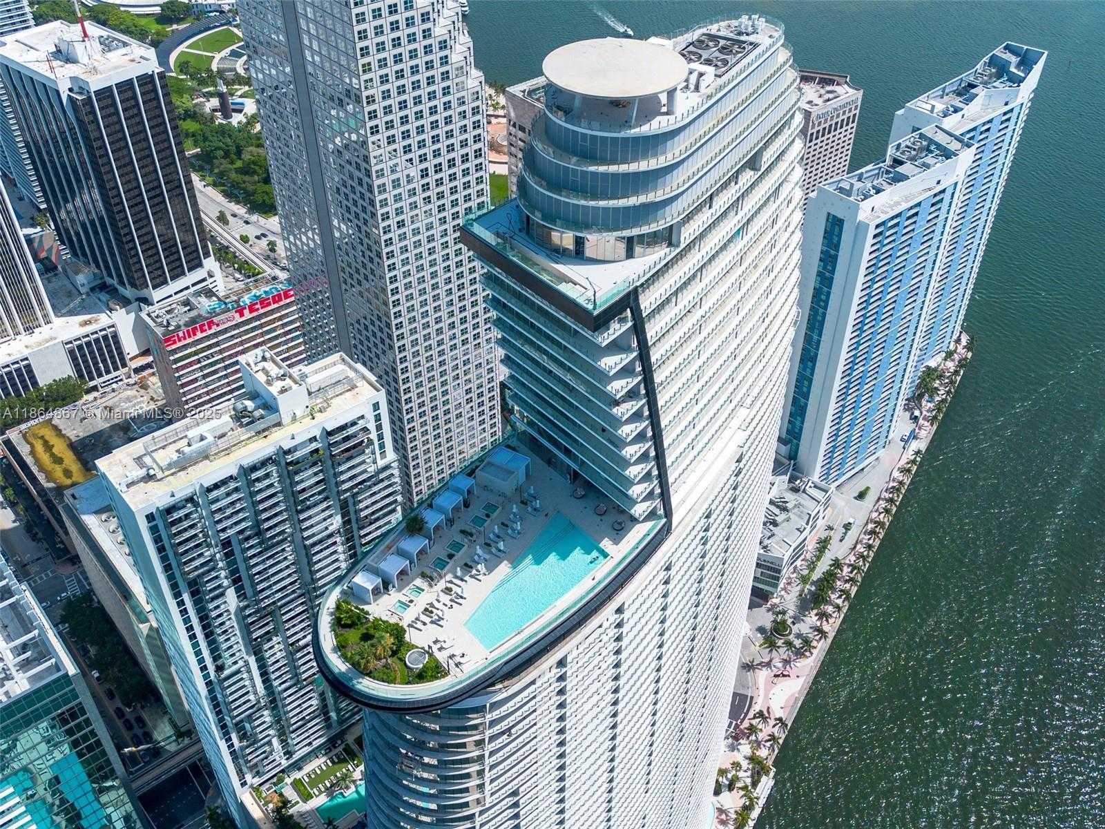 Small Image of 300 BISCAYNE BLVD WAY #2505, Miami Number 55