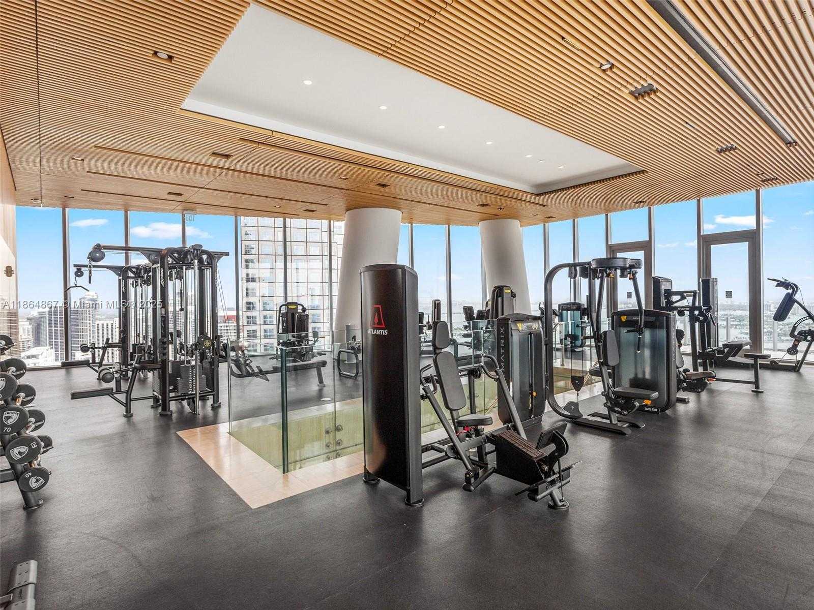 Small Image of 300 BISCAYNE BLVD WAY #2505, Miami Number 64