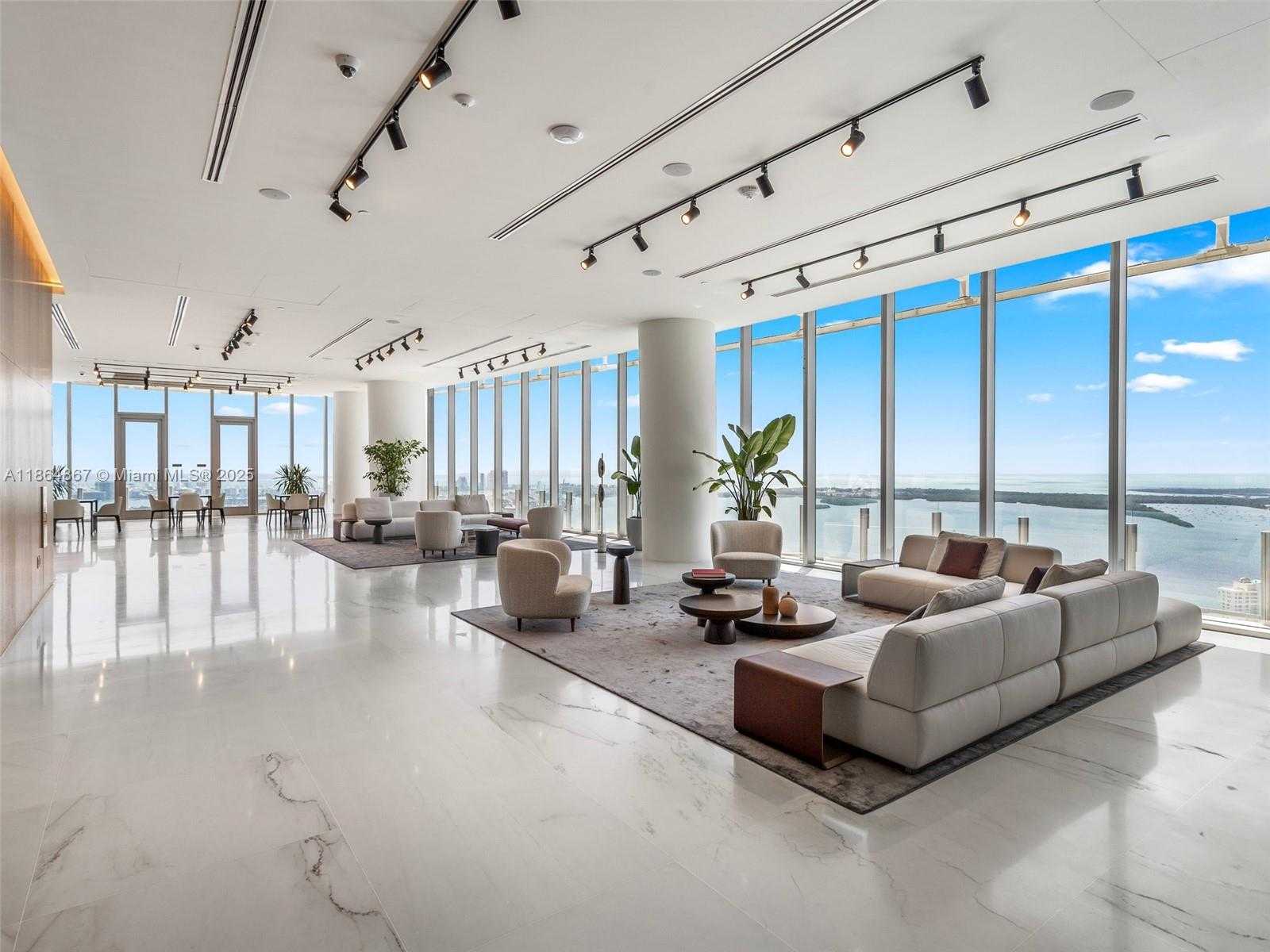 Small Image of 300 BISCAYNE BLVD WAY #2505, Miami Number 65