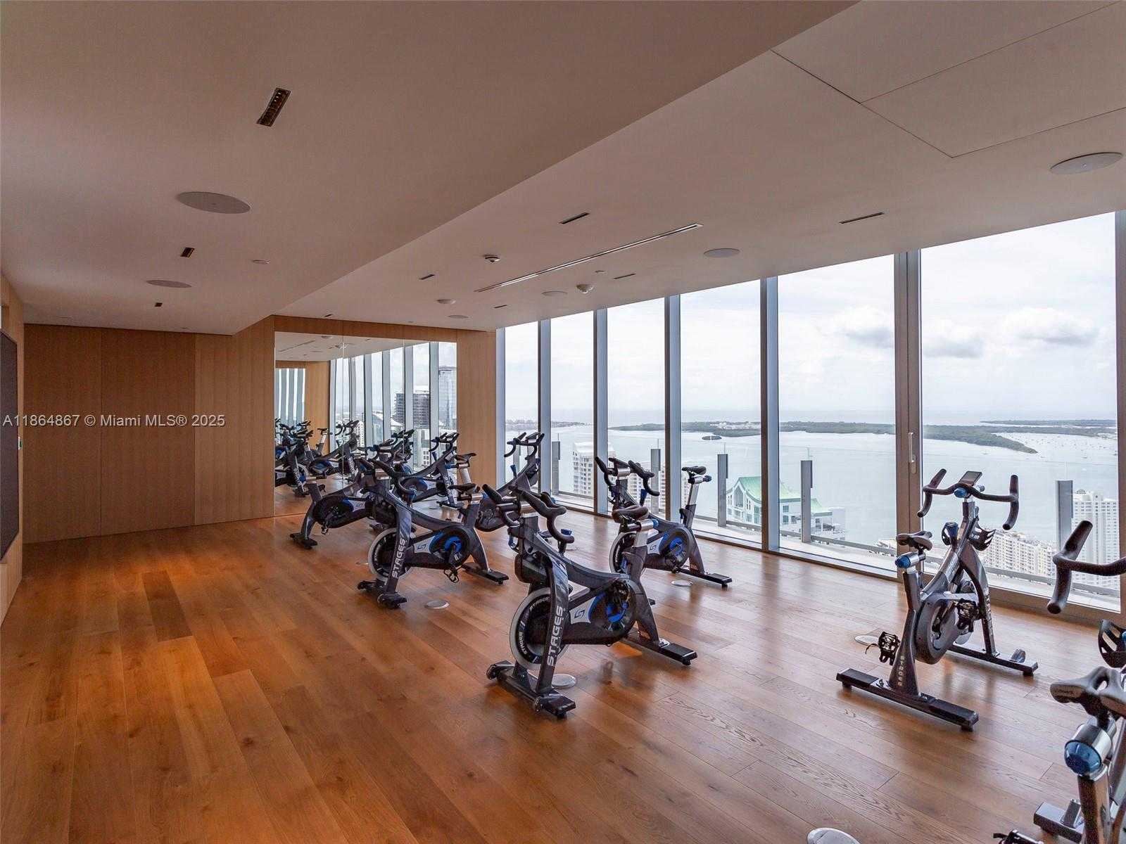 Small Image of 300 BISCAYNE BLVD WAY #2505, Miami Number 66