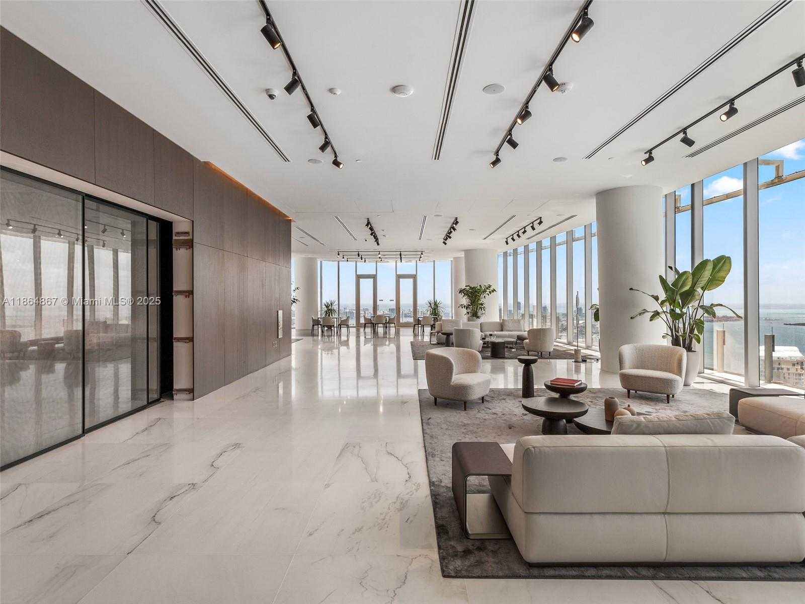 Small Image of 300 BISCAYNE BLVD WAY #2505, Miami Number 67