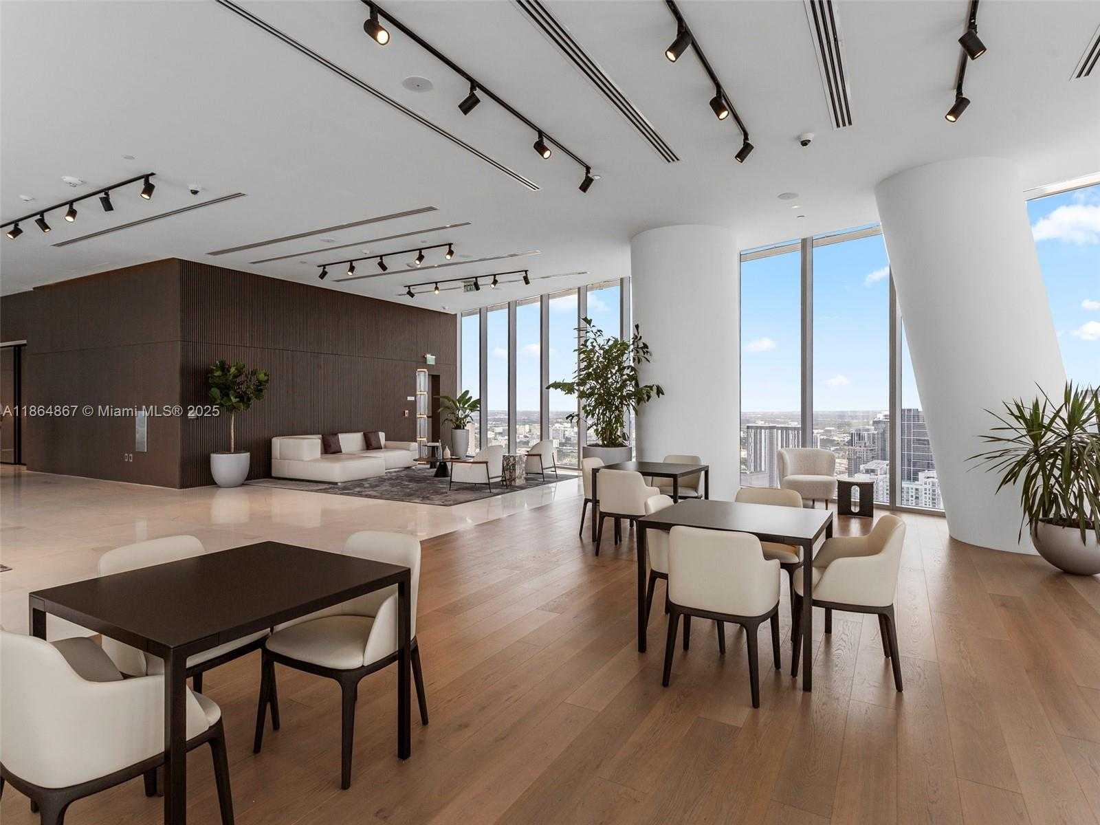 Small Image of 300 BISCAYNE BLVD WAY #2505, Miami Number 70
