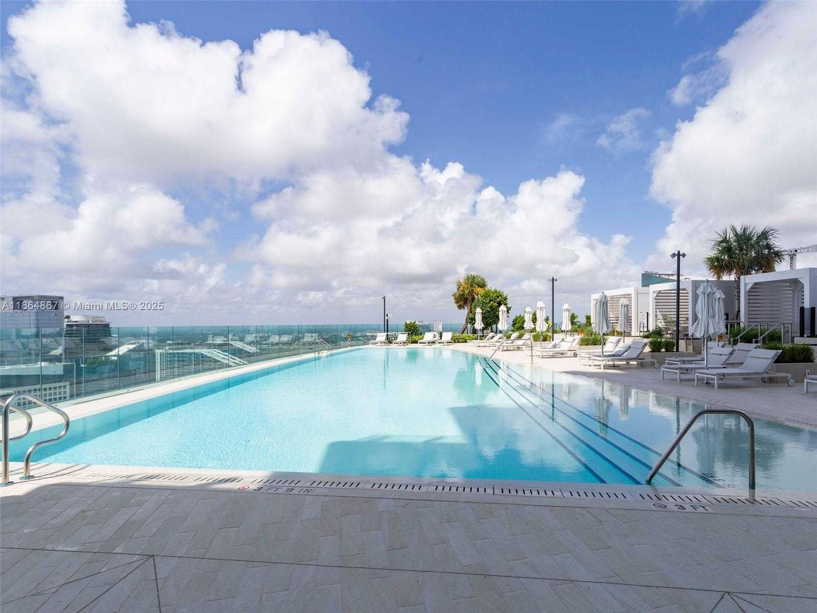 Small Image of 300 BISCAYNE BLVD WAY #2505, Miami Number 73
