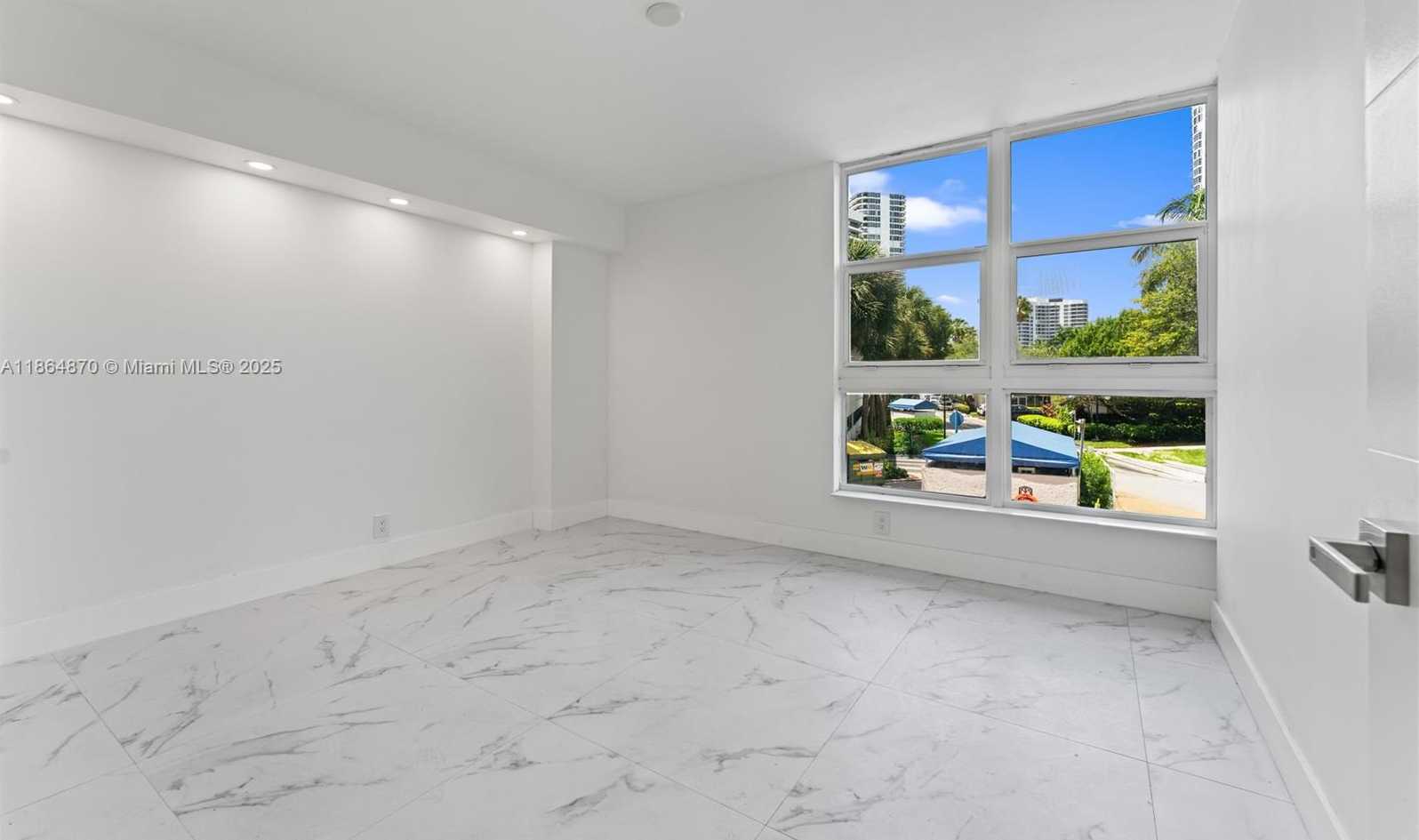 Small Image of 19101 NORTH EAST 36TH CT #206, Aventura Number 27