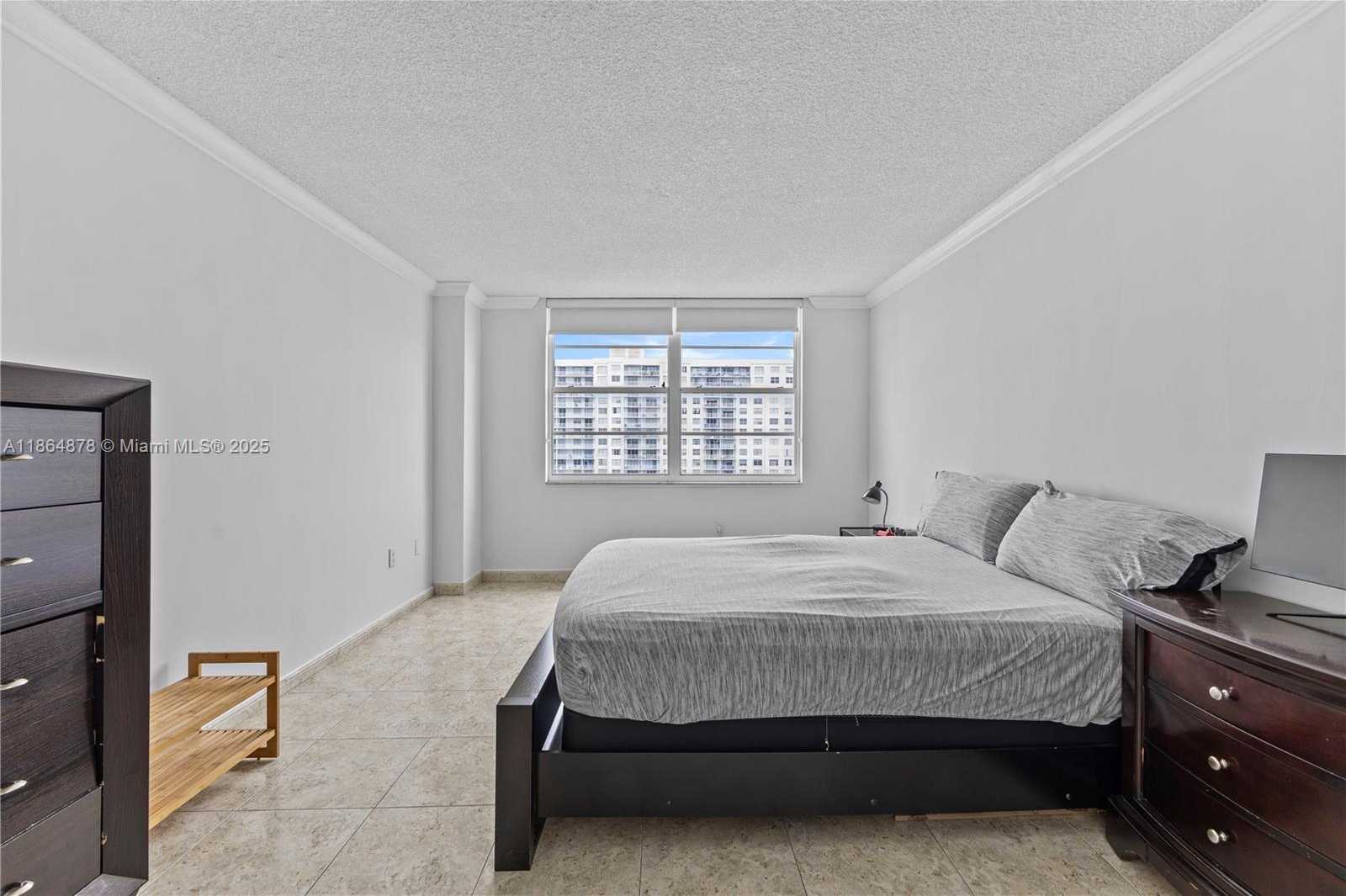Small Image of 2801 NORTH EAST 183RD ST #1510W, Aventura Number 36