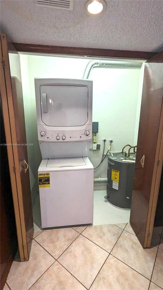 Small Image of 11572 NORTH WEST 2ND ST, Plantation Number 8