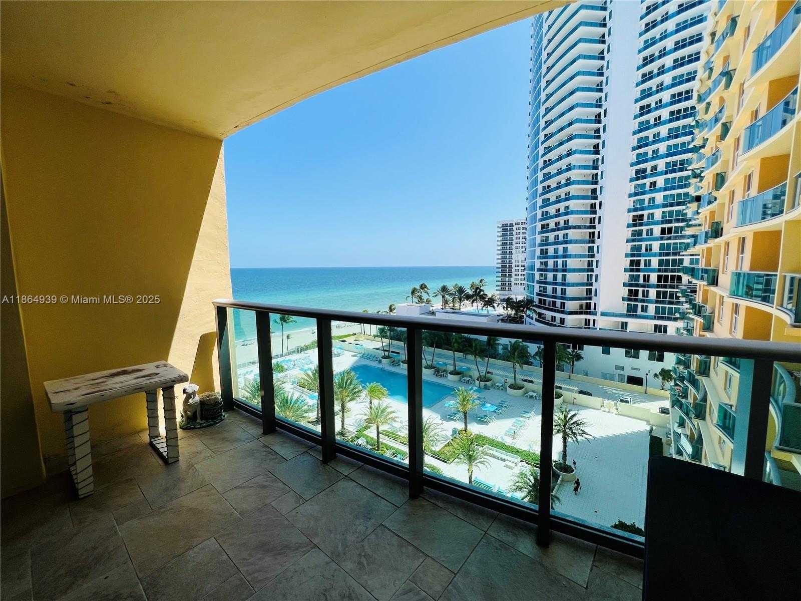 Small Image of 2501 SOUTH OCEAN DR #918, Hollywood Number 2