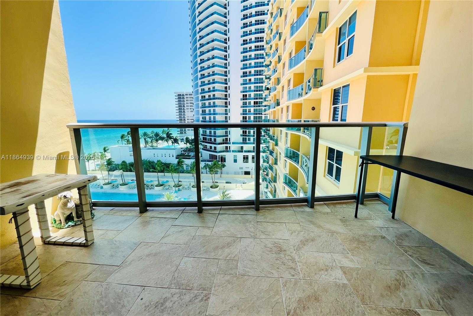 Small Image of 2501 SOUTH OCEAN DR #918, Hollywood Number 3