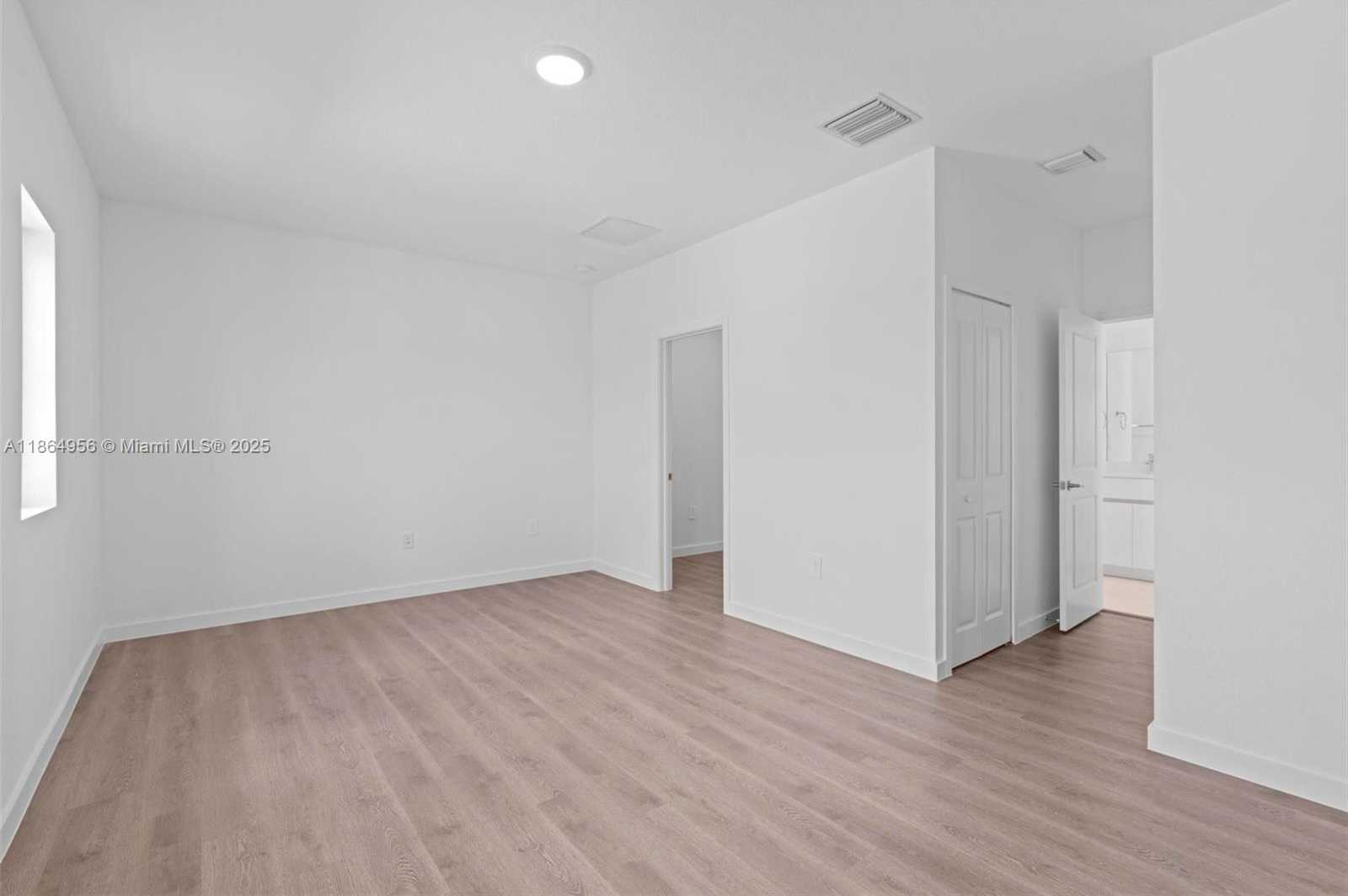 Small Image of 13351 SOUTH WEST 274 ST, Miami Number 25