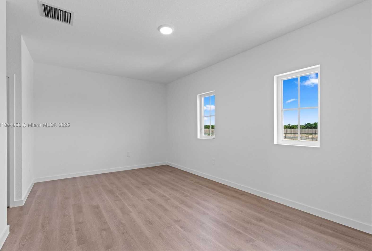 Small Image of 13351 SOUTH WEST 274 ST, Miami Number 26