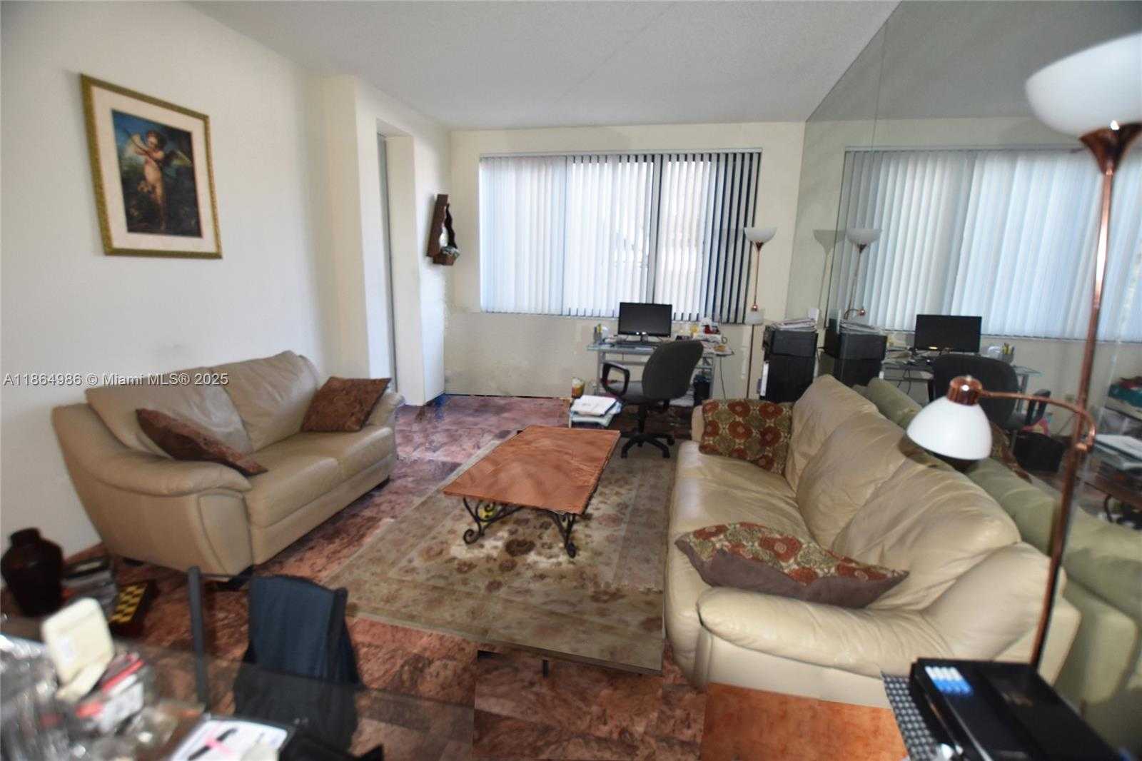 Small Image of 540 BRICKELL KEY DR #316, Miami Number 6