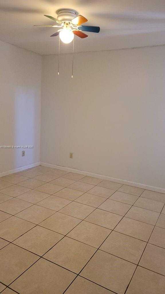 Small Image of 15295 SOUTH WEST 107TH LN #1008, Miami Number 12