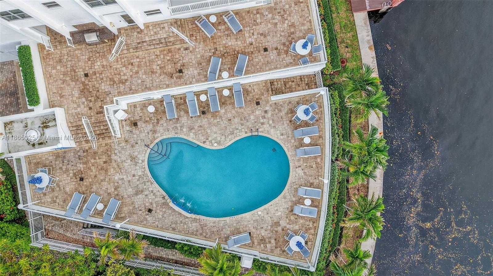 Small Image of 511 BAYSHORE DR #1005, Fort Lauderdale Number 10