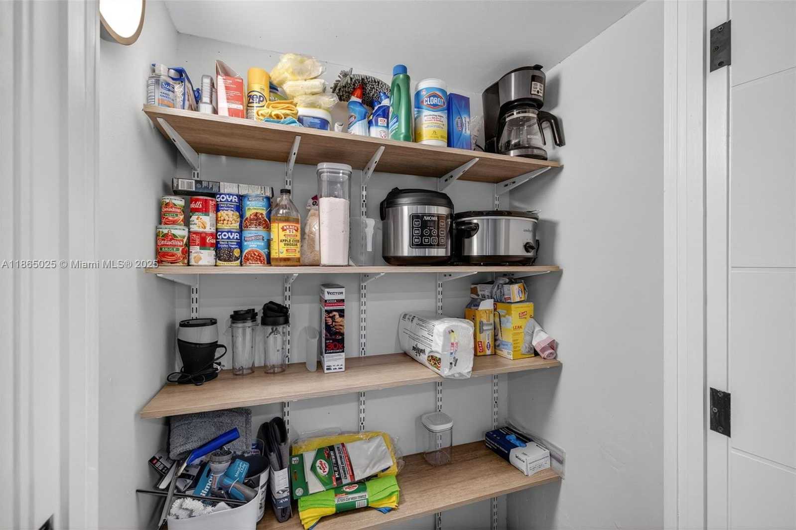 Small Image of 511 BAYSHORE DR #1005, Fort Lauderdale Number 38