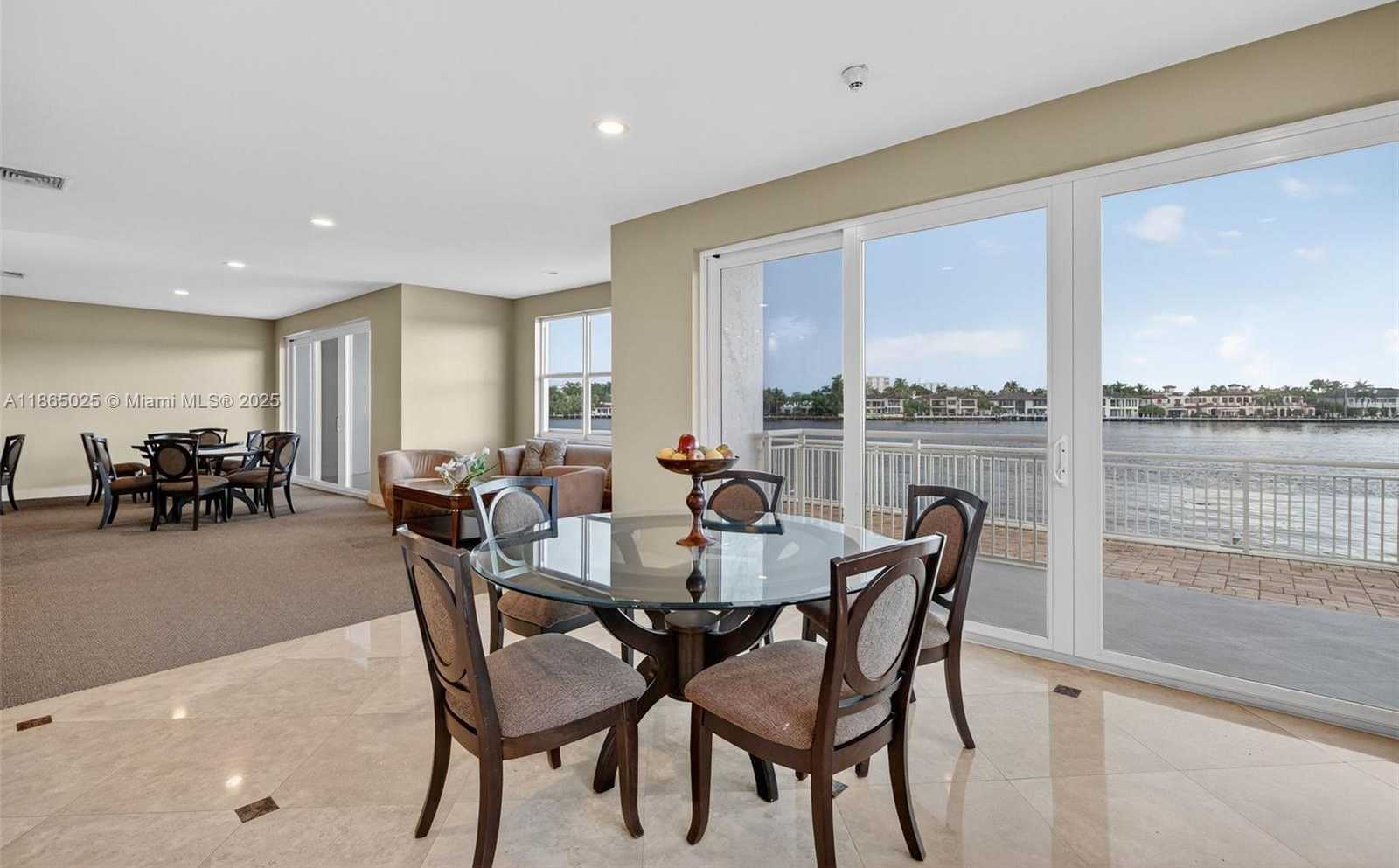 Small Image of 511 BAYSHORE DR #1005, Fort Lauderdale Number 59