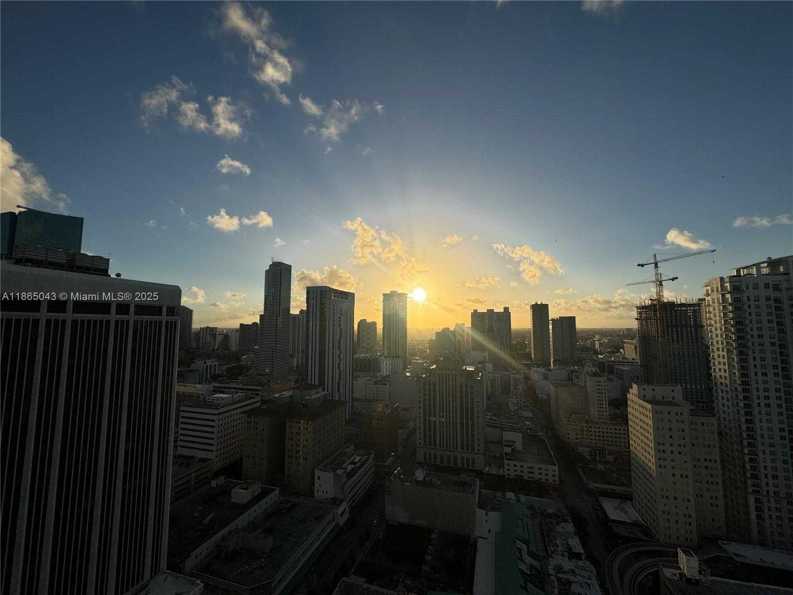 Small Image of 50 BISCAYNE BLVD #3405, Miami Number 20