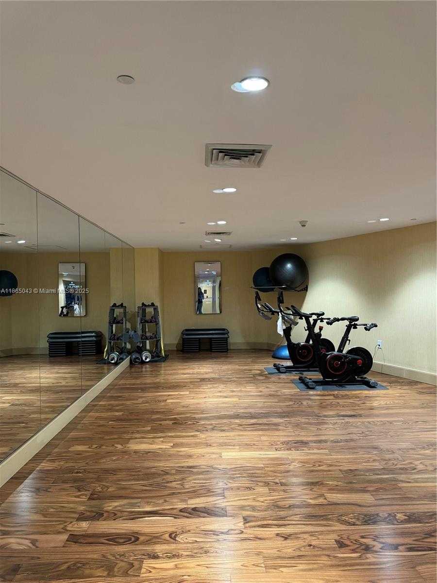 Small Image of 50 BISCAYNE BLVD #3405, Miami Number 27