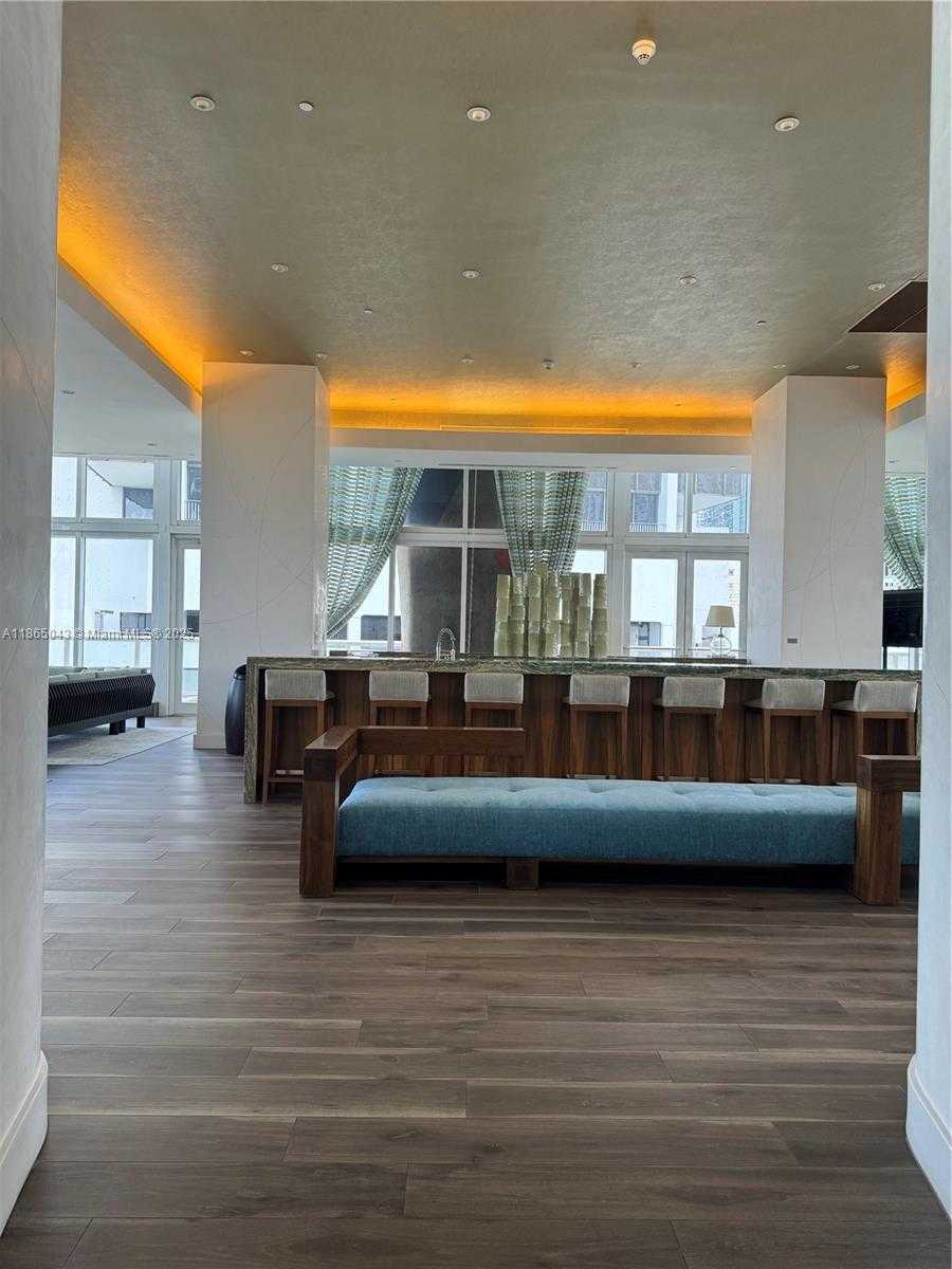 Small Image of 50 BISCAYNE BLVD #3405, Miami Number 30