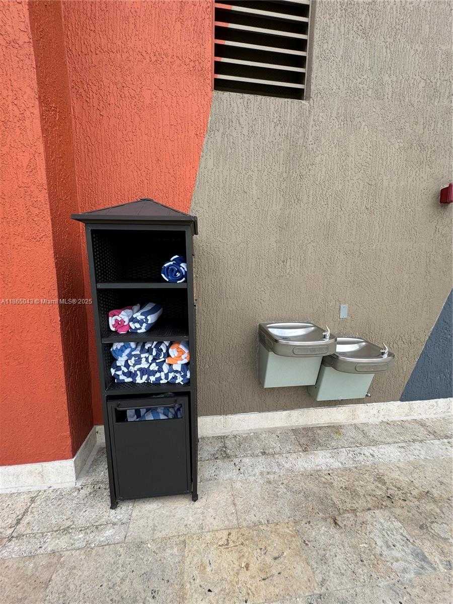 Small Image of 50 BISCAYNE BLVD #3405, Miami Number 35
