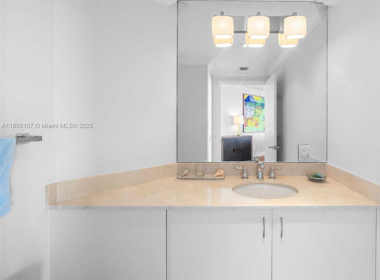 Small Image of 6365 COLLINS AVE #2703, Miami Beach Number 30
