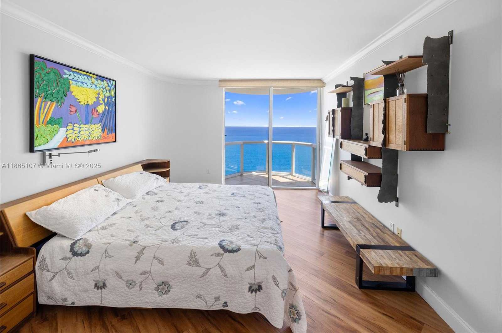 Small Image of 6365 COLLINS AVE #2703, Miami Beach Number 4