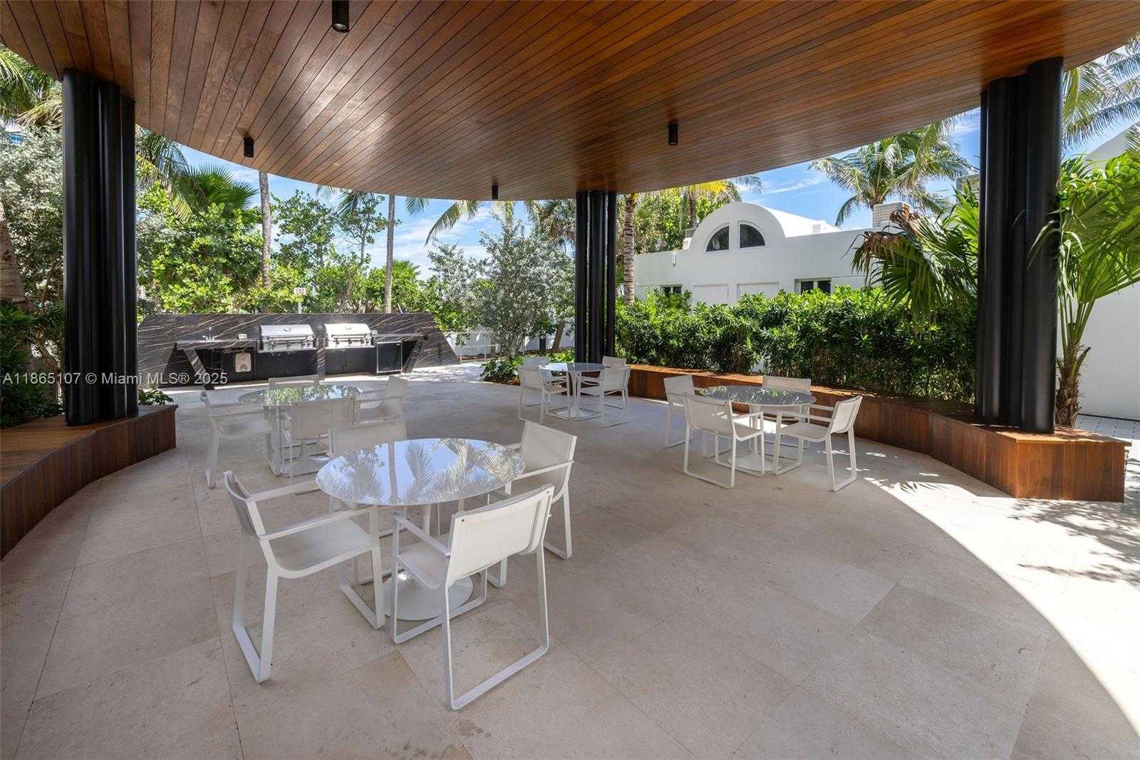 Small Image of 6365 COLLINS AVE #2703, Miami Beach Number 57