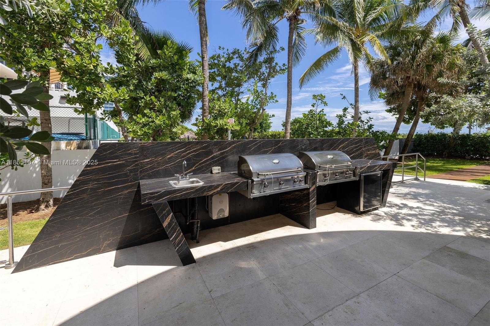 Small Image of 6365 COLLINS AVE #2703, Miami Beach Number 58