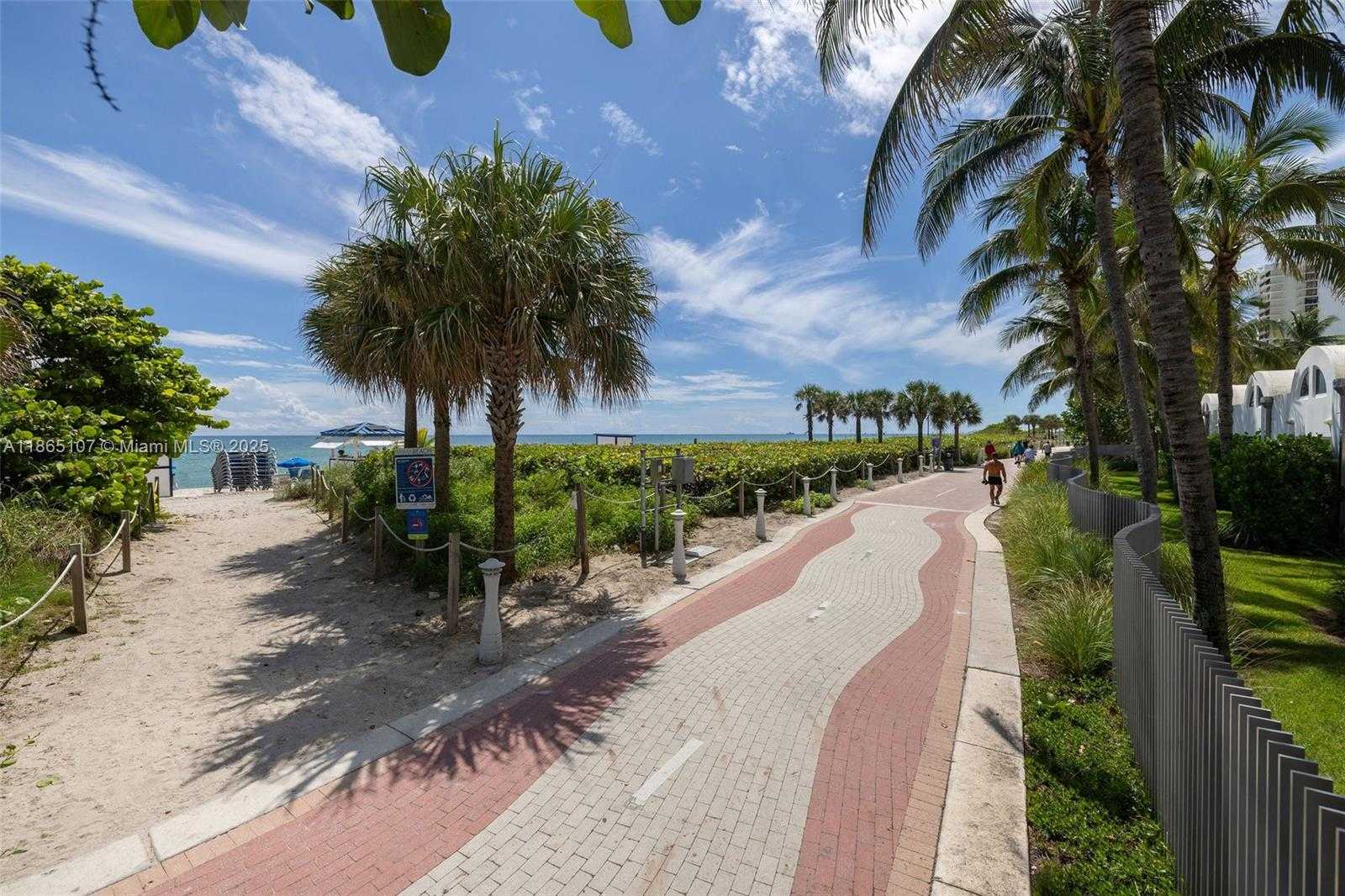 Small Image of 6365 COLLINS AVE #2703, Miami Beach Number 61