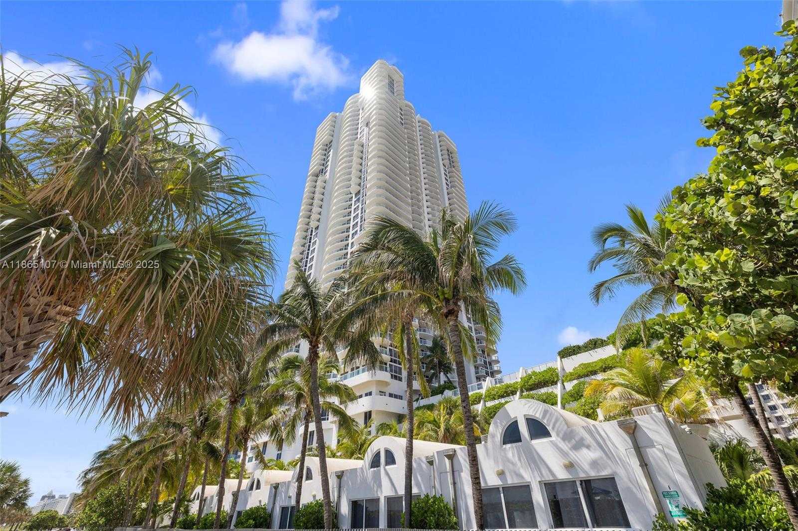 Small Image of 6365 COLLINS AVE #2703, Miami Beach Number 62