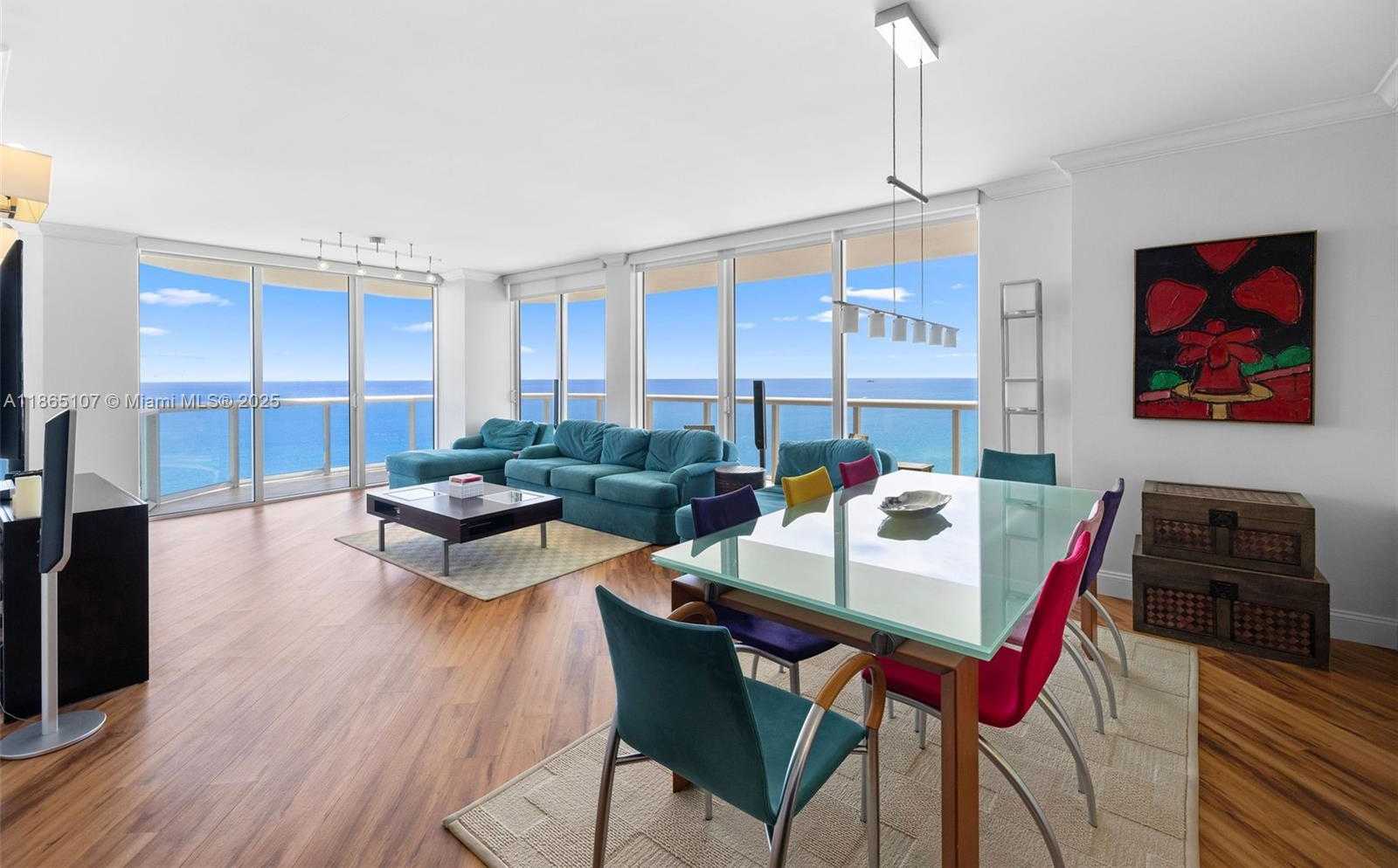 Small Image of 6365 COLLINS AVE #2703, Miami Beach Number 7